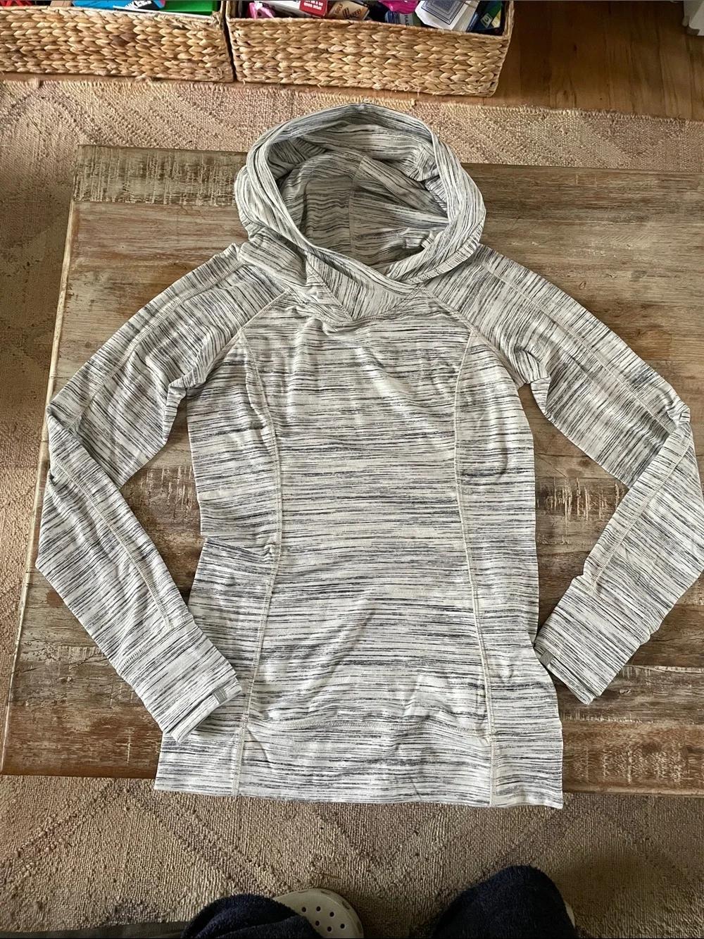 Lululemon Think Fast hoodie